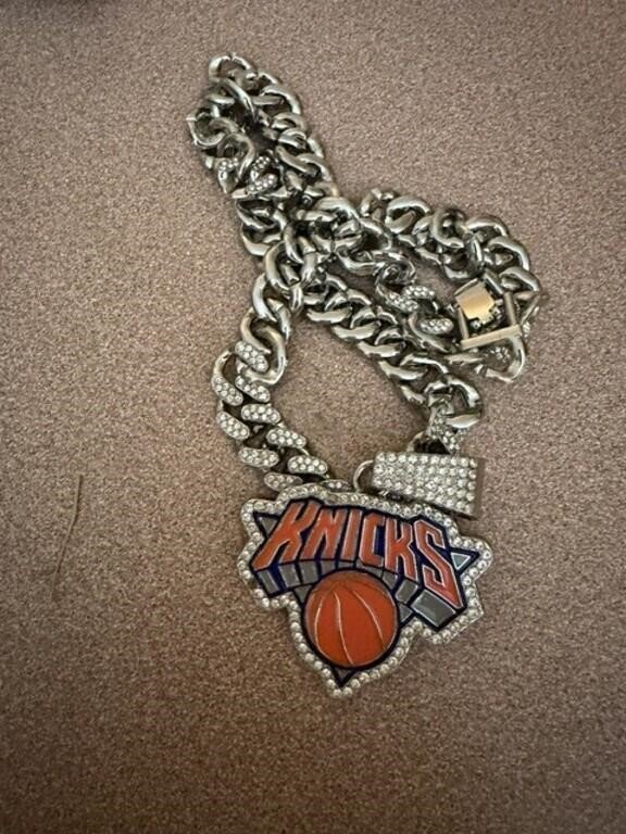 New York Knicks Iced Out Logo Pendant with Cuban Link Chain for New York Knicks