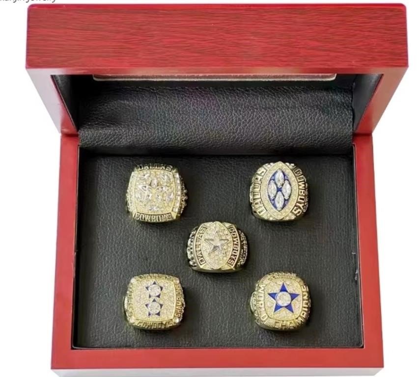 Dallas Cowboys Replica Championship Ring Set, Five Rings w/Display Case
