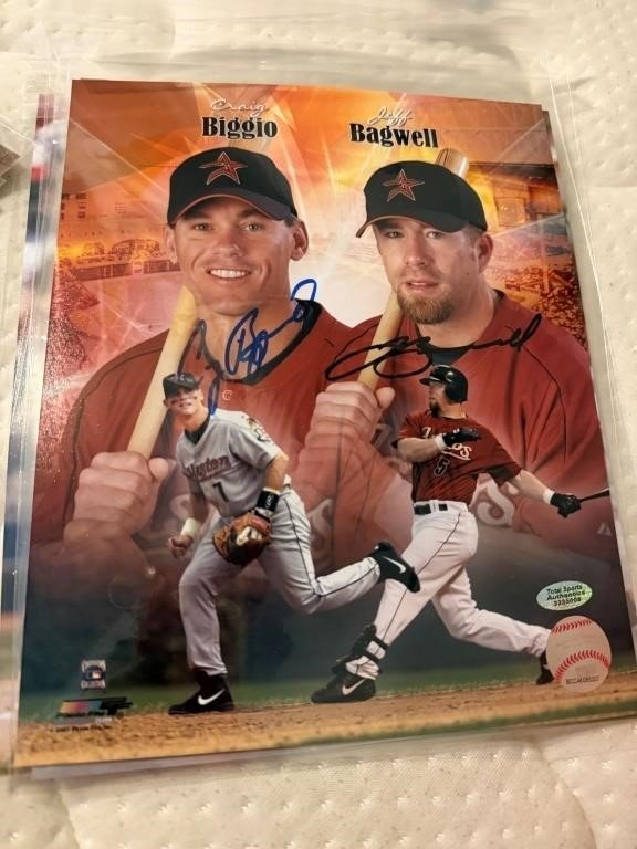 Houston Astros Craig Biggio and Jeff Bagwell Autographed 8x10 w/COA