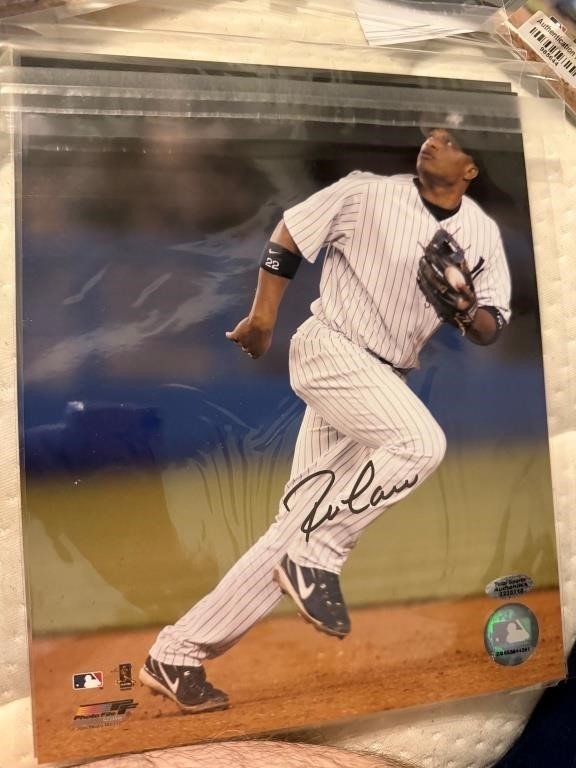 New York Yankees Robinson Cano Autographed 8x10 w/COA