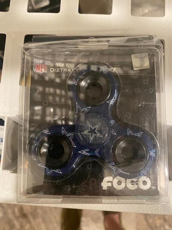FOCO NFL Dallas Cowboys 3-Way Fidget Spinner, Sealed