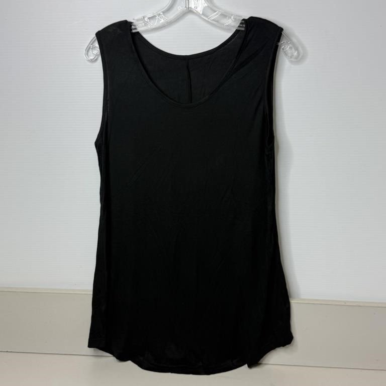 Black Flowy Tank Top Size Large