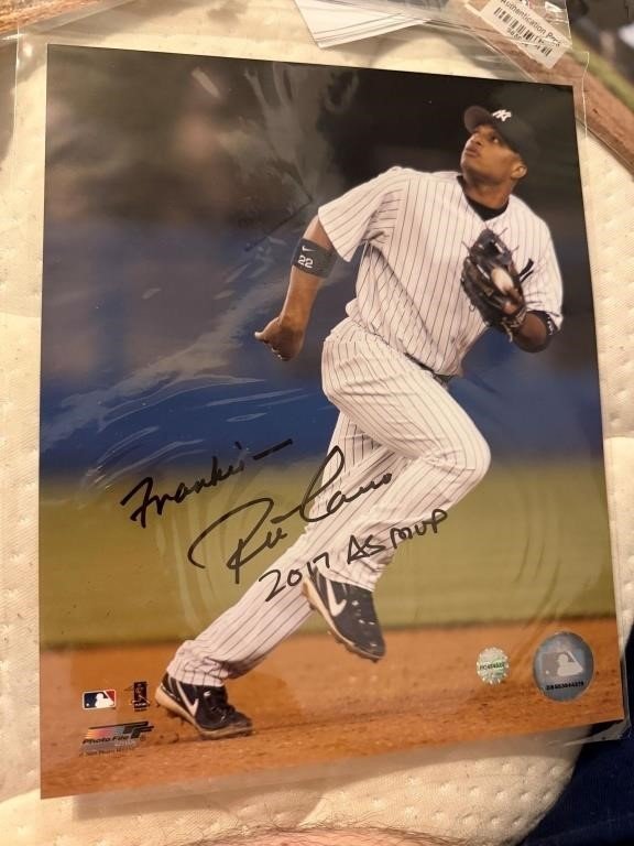 Robinson Cano Signed 8x10 New York Yankees Photo, MLB Hologram
